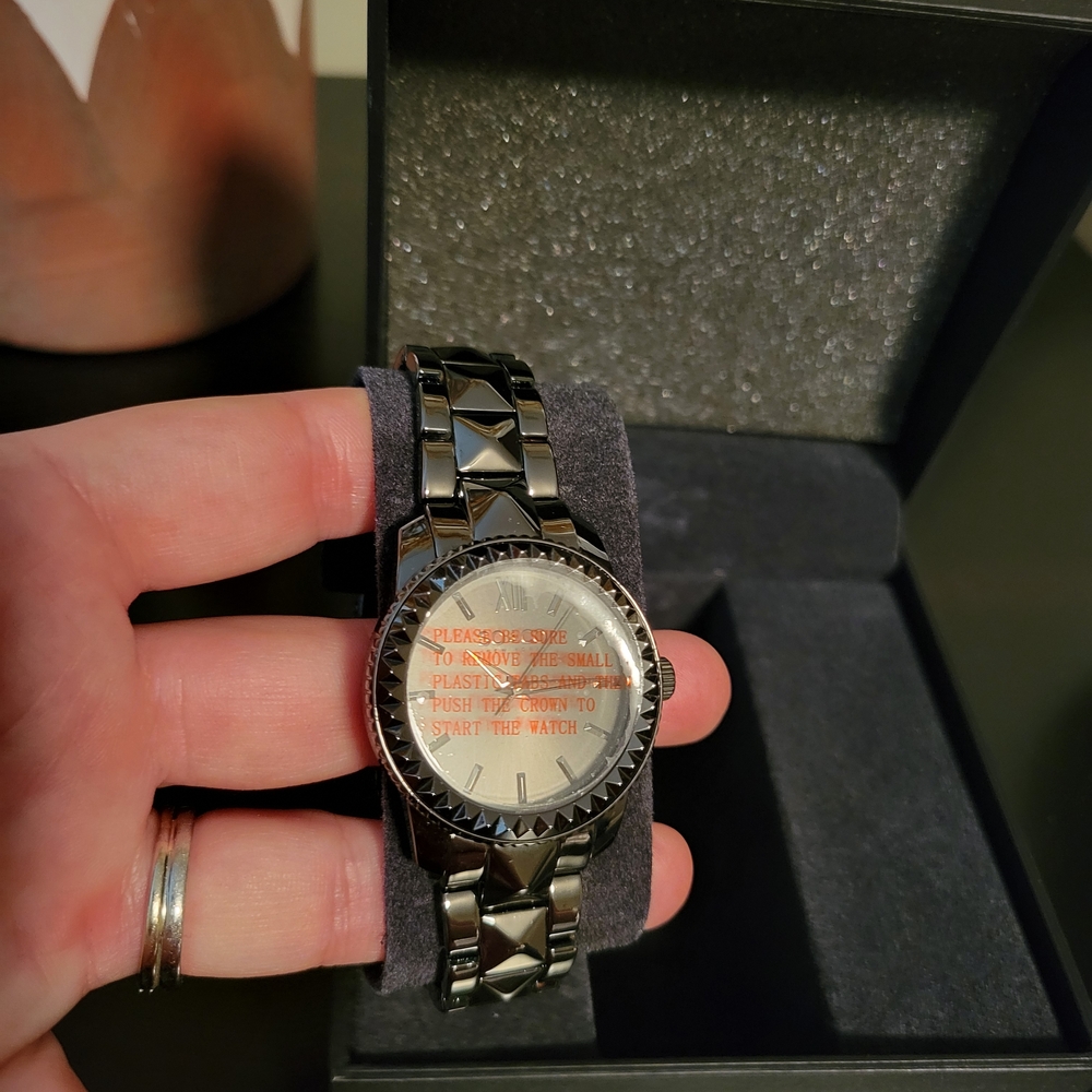 Elegant Silver Women's Smartwatch